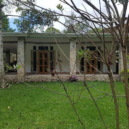 Paraiso San Jose Santa Cruz Verapaz المظهر الخارجي الصورة
